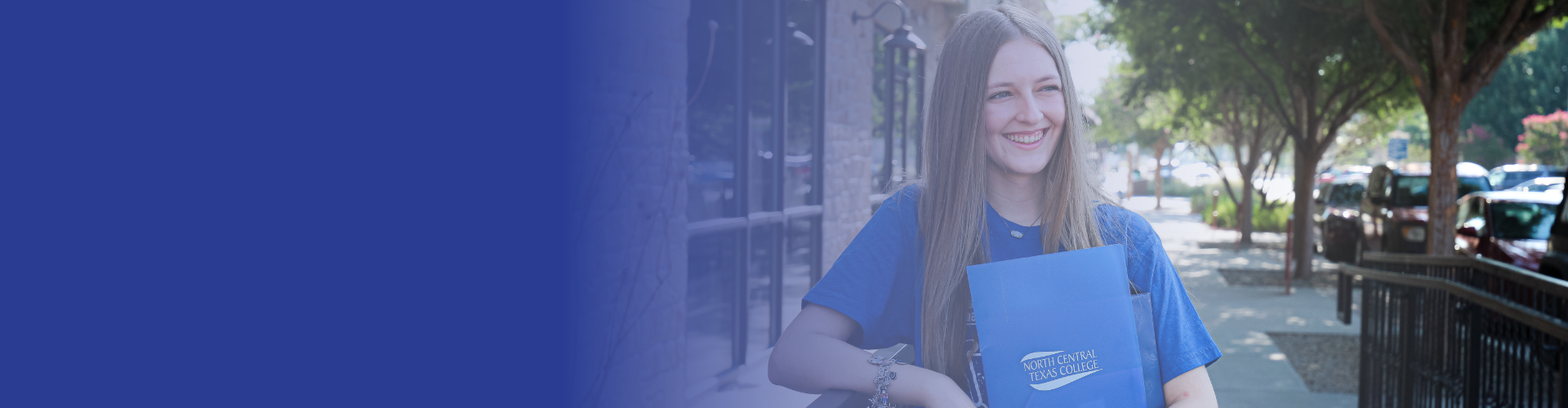 Saturday College Gradient Header